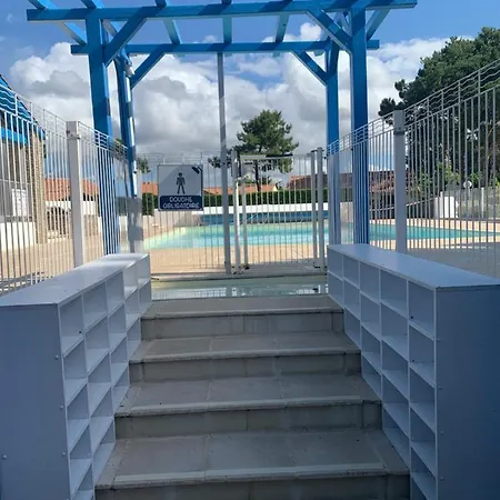 Hébergement de vacances L'évasion Des Pins - Au Coeur De La Nature *